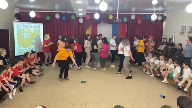 Спортивно музыкальное музыкальный праздник с родителями смотреть онлайн