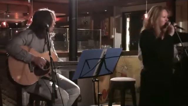 Сурина Ирина "Одинокая гармонь" ... Снова замерло все до рассвета смотреть онлайн