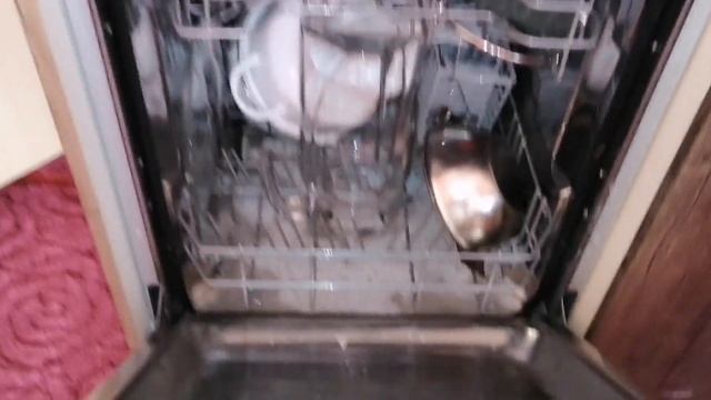 ПРЕМЬЕРА! ВИДЕО ПРО ПОСУДОМОЙКУ! Hotpoint-ariston HSIE2B0: Половинная загрузка 50° смотреть онлайн