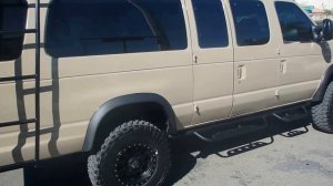 2001 FORD E350 7.3 DIESEL VAN 4X4 TAN COLOR..