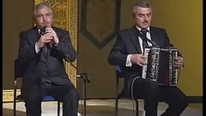 Азери Кларнет Haci Hamidoglu-Bеsti.flv