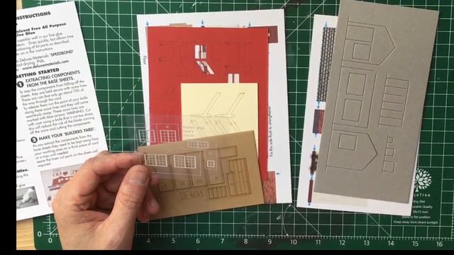 Metcalfe O430 cardboard small signal box - Assembly & comparison to Umbum cardboard signal box смотреть онлайн