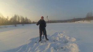 Как пробурить мокрый лёд. Ножи для ледобура ТОНАР и Мокрый лёд