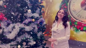 Новогодний клип на песню «5 минут».