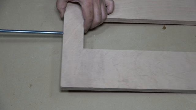 DIY - 90 Degree Miter Corner Clamp (Vise Clamp) Woodworking Tool  [4K]