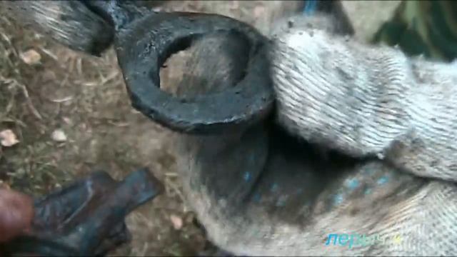 Трак от немецкого вездехода на резцы , ножички и "кочергу". смотреть онлайн