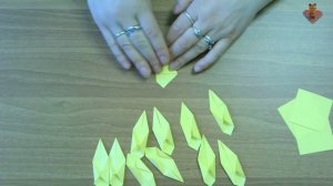 Простое модульное оригами Подсолнух, аппликация