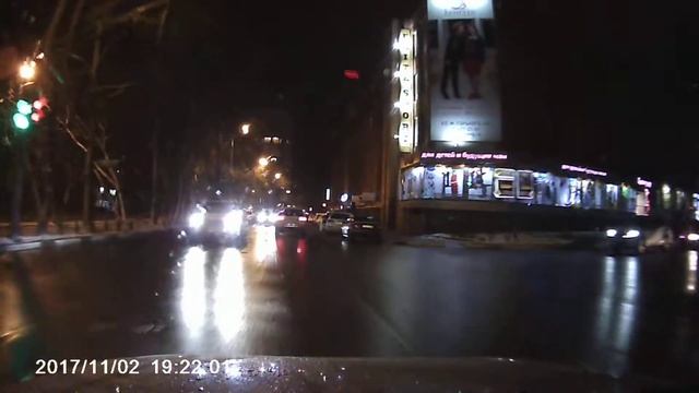 SilverStone F1 NTK-351 Duo в Нижнем Новгороде. Пример ночной съемки смотреть онлайн