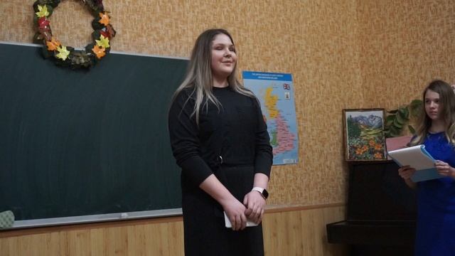 8 - Б класс Ахтырской гимназии. Поздравление с 8 марта 2019 смотреть онлайн