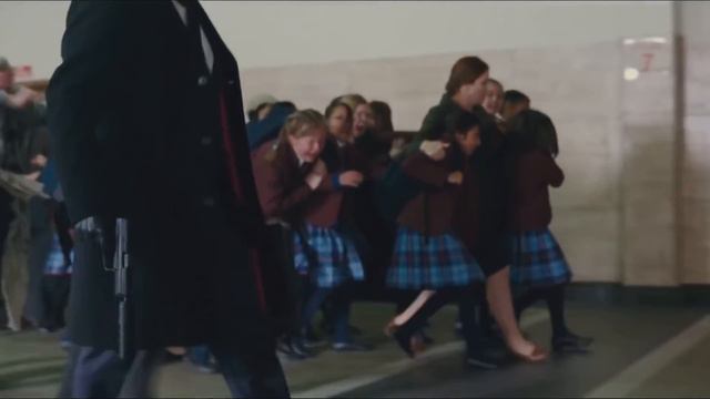 НАТУЖНАЯ ПОПЫТКА DC | Лига Справедливости 2017 - обзор