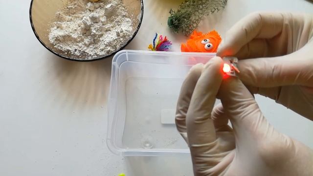 Игрушки антистресс, что внутри? Опасно, детям не давать!!! смотреть онлайн