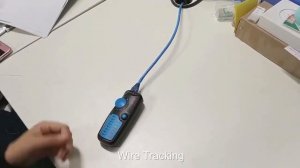 Кабельный трекер. Определяет скрытую проводку под штукатуркой...
