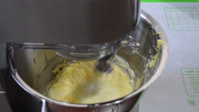 Торт "Тропик" с ананасами и заварным кремом на сметане | "Tropic" cake with pineapples