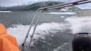 В Гренландии рыбаки чудом спаслись от цунами