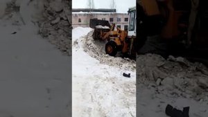 Самодельный челюстной ковш на ПК 3302 (ТО-30)Орловский погрузчик