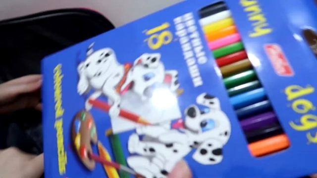 Vlog: Не хочет лежать на спине // Новая смена гардероба малыша // Пеку оладушки на новой сковороде смотреть онлайн