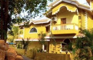 Пляж Мобор, Архитектура Южного Гоа, Колва. Индия. Февраль 2018.