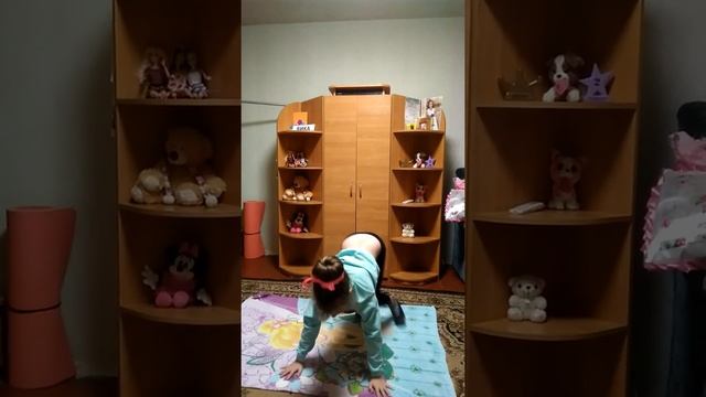 Гимнастика против Вики смотреть онлайн