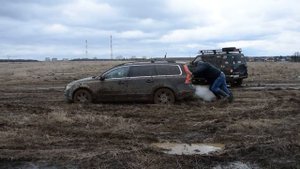 ВОЛЬВО XC70 ПО ГРЯЗИ ТЯНЕТ!