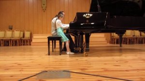 Кристина Корзун (8 лет) “Лунная дорожка“  Н.  Мордасов
