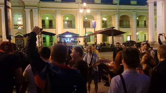 уличные музыканты в Питере смотреть онлайн