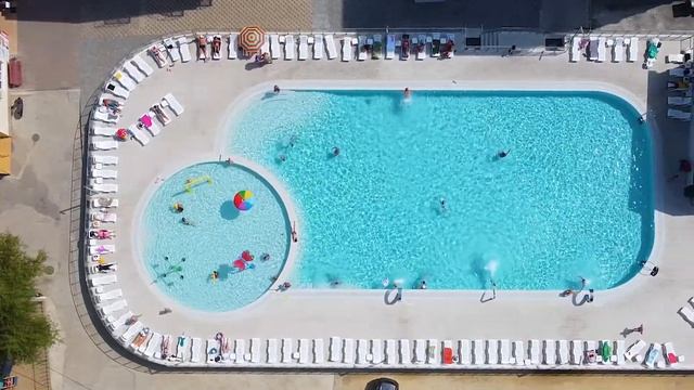 Отель Skybridge с бассейном на берегу моря #Джемете #Анапа смотреть онлайн