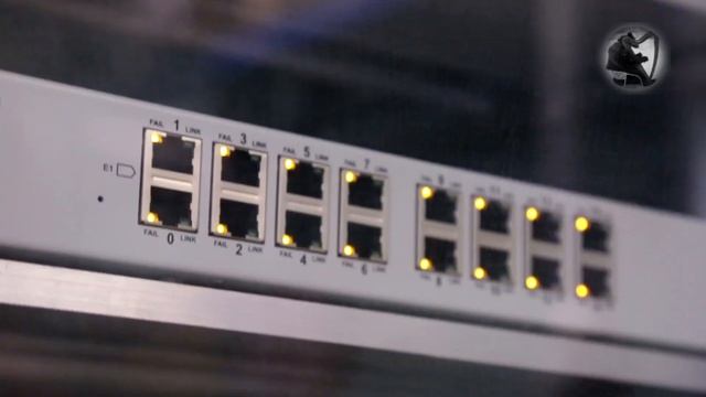 "Сатурн" - Российский установщик SMD-компонентов на печатные платы из комплекса УПК "Инициатива"!