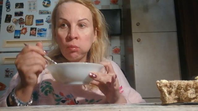 Светик мой Светлана. Ярослава надо спасать. кружат там подружки вокруг хаты