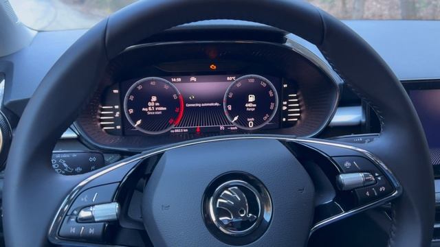 Škoda Fabia Style 2022 - FULL Review in 4K | Exterior - Interior, (Digital Cockpit & Bolero)