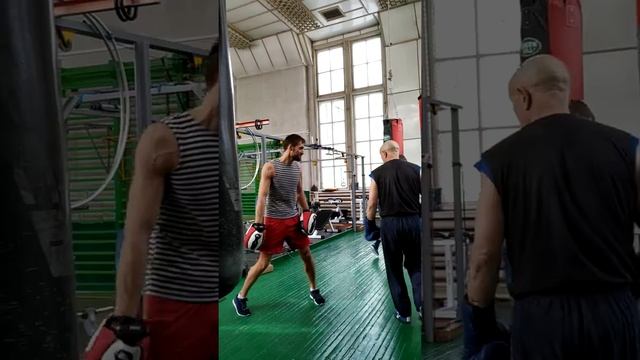 Дед боксёр смотреть онлайн