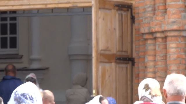 Исцеляющее видео -- Православная Церковь празднует прославление прп. Амфилохия Почаевского