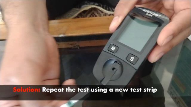 How to resolve Error-1, E1 of Accu-Check Active Glucometer (Hindi with English subtitles) I Roche смотреть онлайн
