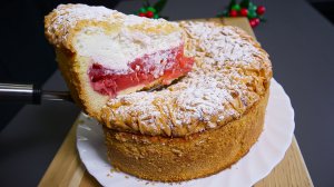 Божественный клубничный пирог, тающий во рту! Потрясающе вкусный и простой рецепт.