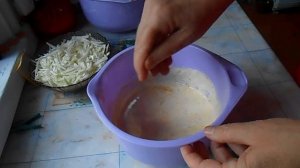 Открытый пирог с Капустой со сметанной заправкой.