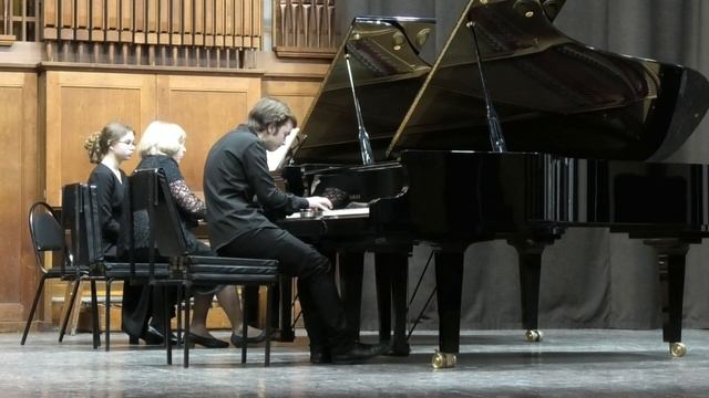 А.С.Аренский. "Фантазия на темы Рябинина", соч.48 смотреть онлайн