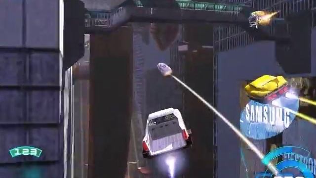 Погоня за Пятым элементом / New York Race смотреть онлайн