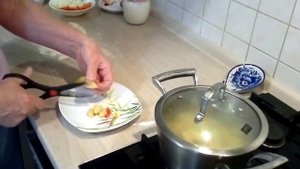 Галушки.  Суп с галушками