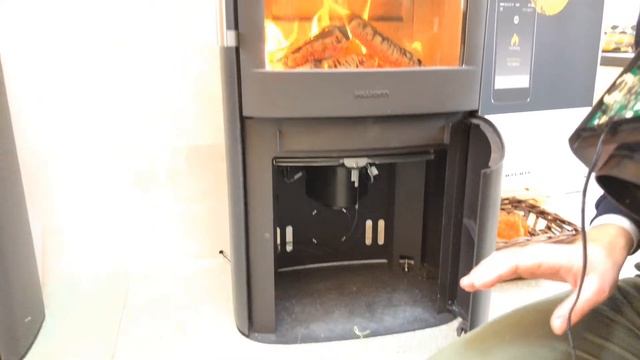 управление печью с телефона на примере HWAM 4640с Smart control смотреть онлайн