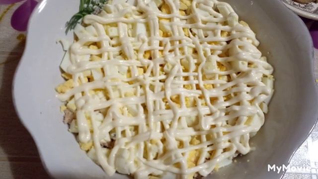 Салат из консервированной горбуши ! смотреть онлайн