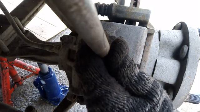 ГАЗЕЛЬ. Замена передних тормозных колодок смотреть онлайн