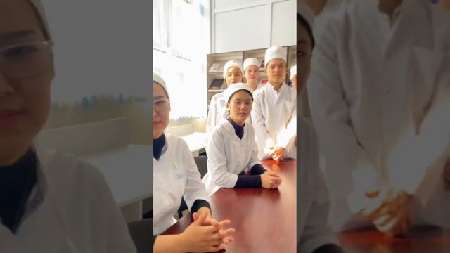 Студенты Республиканской Медицинской Академии от всей души поздравляют всех учителей!