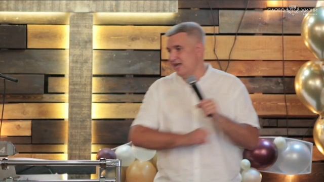 Денис Орловский «Культ личности».
