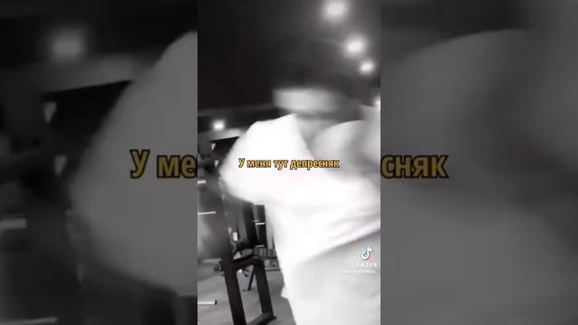 #слон #слоннабазе #тюбик #зарядка #назарядку смотреть онлайн