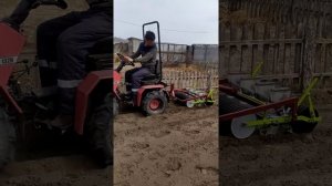 МТЗ-132Н и все овощные сажалка