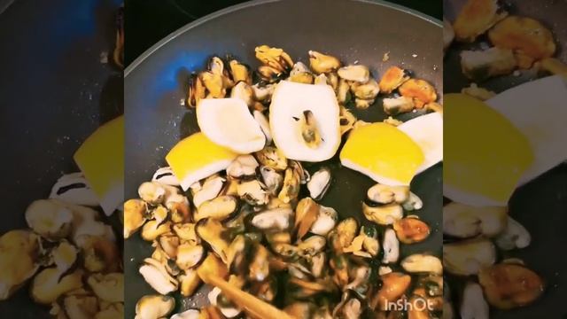 Удивите гостей!!! Нудли с Мидиями в чесночно-терияки соусе. смотреть онлайн