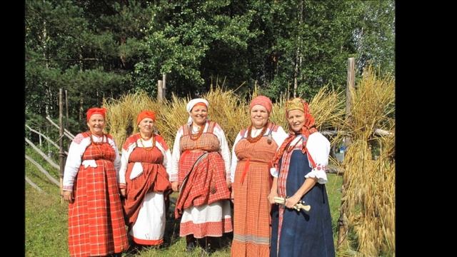 "БЕЛОЛИЦА, КРУГЛОЛИЦА"... (Фото группы "Русский колорит" - Русский Народный Хор им. М.Е.Пятницкого) смотреть онлайн