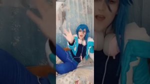 тори фокс танцует под «шоколадный заяц»