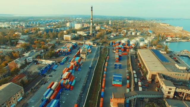 Контейнерный терминал / Container terminal смотреть онлайн
