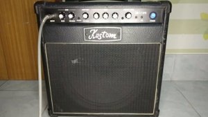 Kustom KG112FX Amp.test