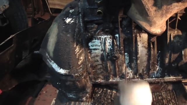 Как и чем вымыть двигатель? смотреть онлайн